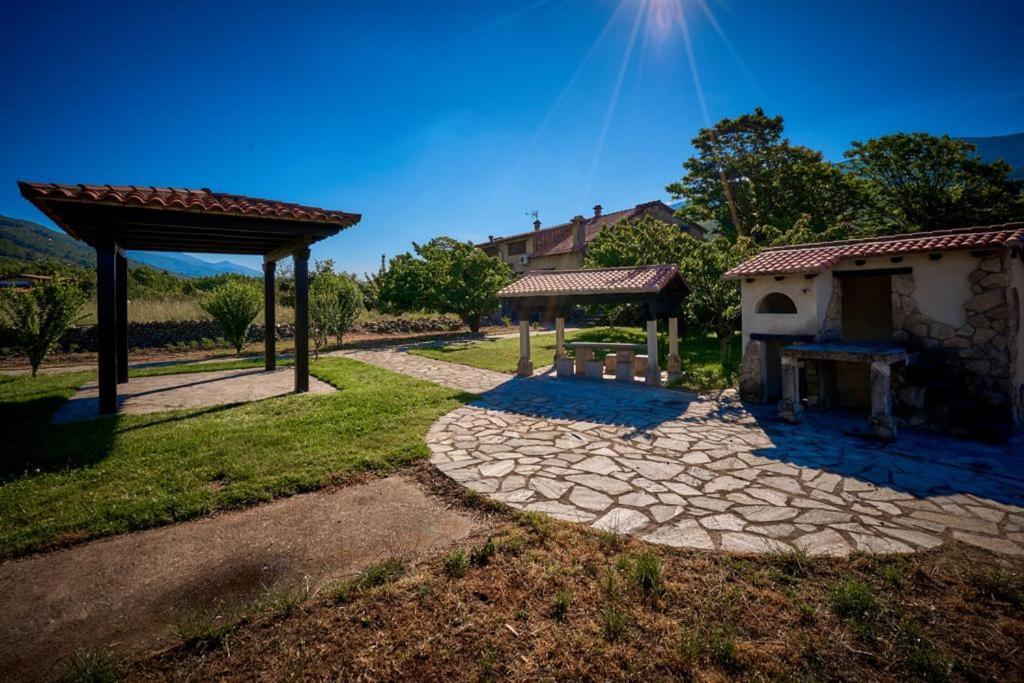 La Canada Del Valle Del Jerte Navaconcejo Exterior foto